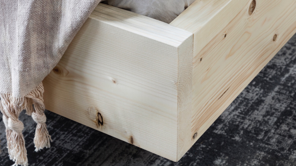 zwevend houten bed vuren hoekdetail zwevend houten bed vuren hoekdetail