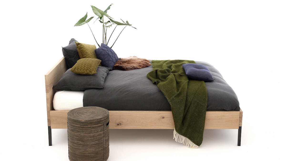 houten bed eiken industrieel houten bed eiken industrieel