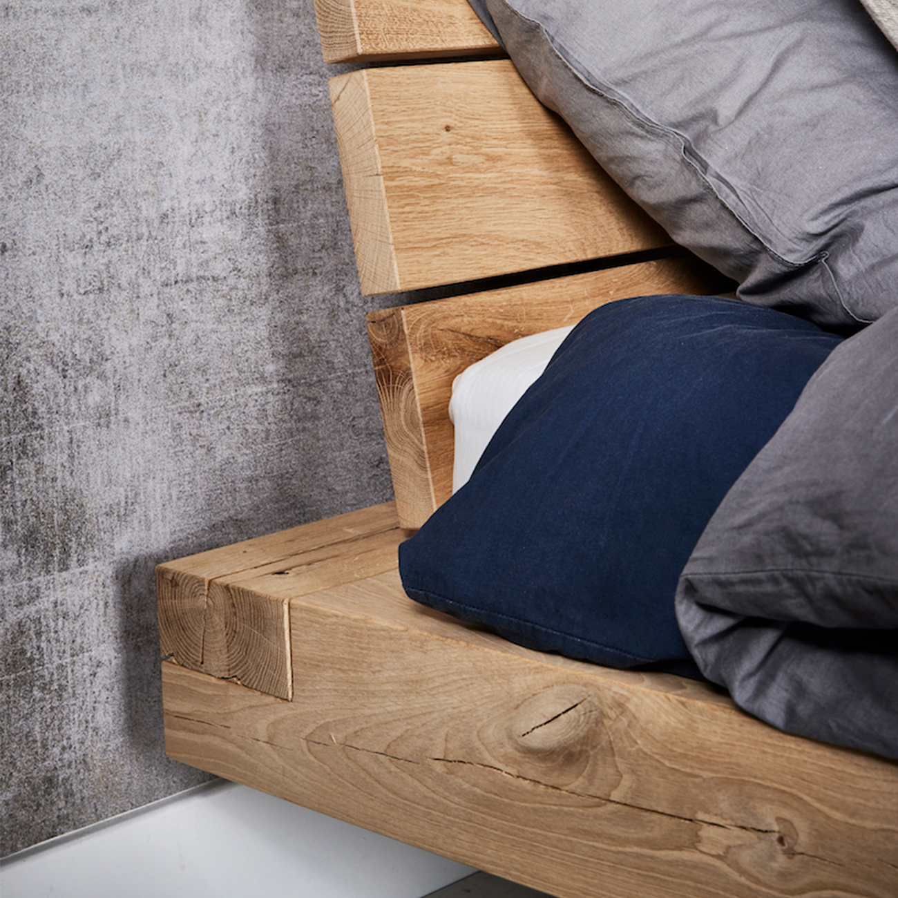 Balkenbed massief eiken hoofdbord