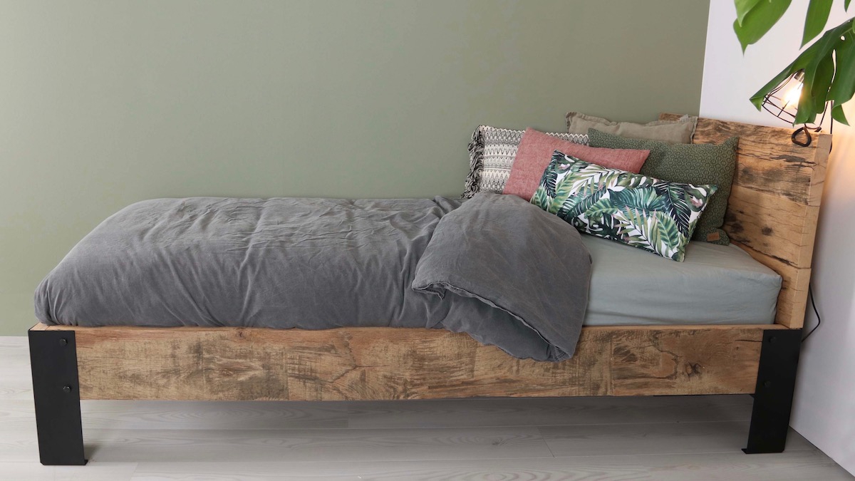 Kinderbed Hippo oud eiken Kinderbed Hippo oud eiken