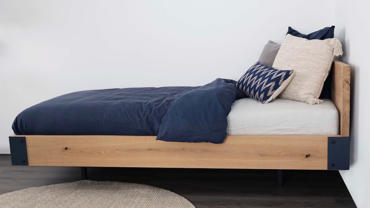 Eenpersoonsbed Stealth massief eiken Eenpersoonsbed Stealth massief eiken