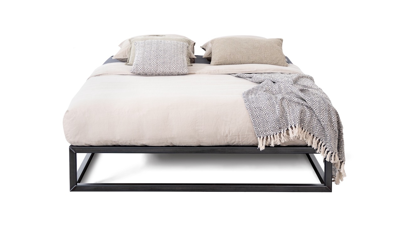 industrieel tweepersoonsbed staal bedframe industrieel tweepersoonsbed staal bedframe