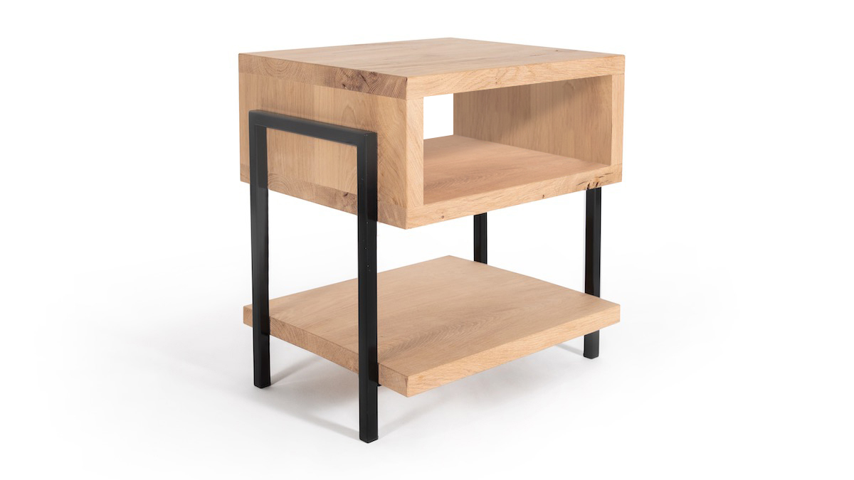 Productfoto van het massief eikenhouten nachtkastje vidar van gussta zonder opberglade Productfoto van het massief eikenhouten nachtkastje vidar van gussta zonder opberglade