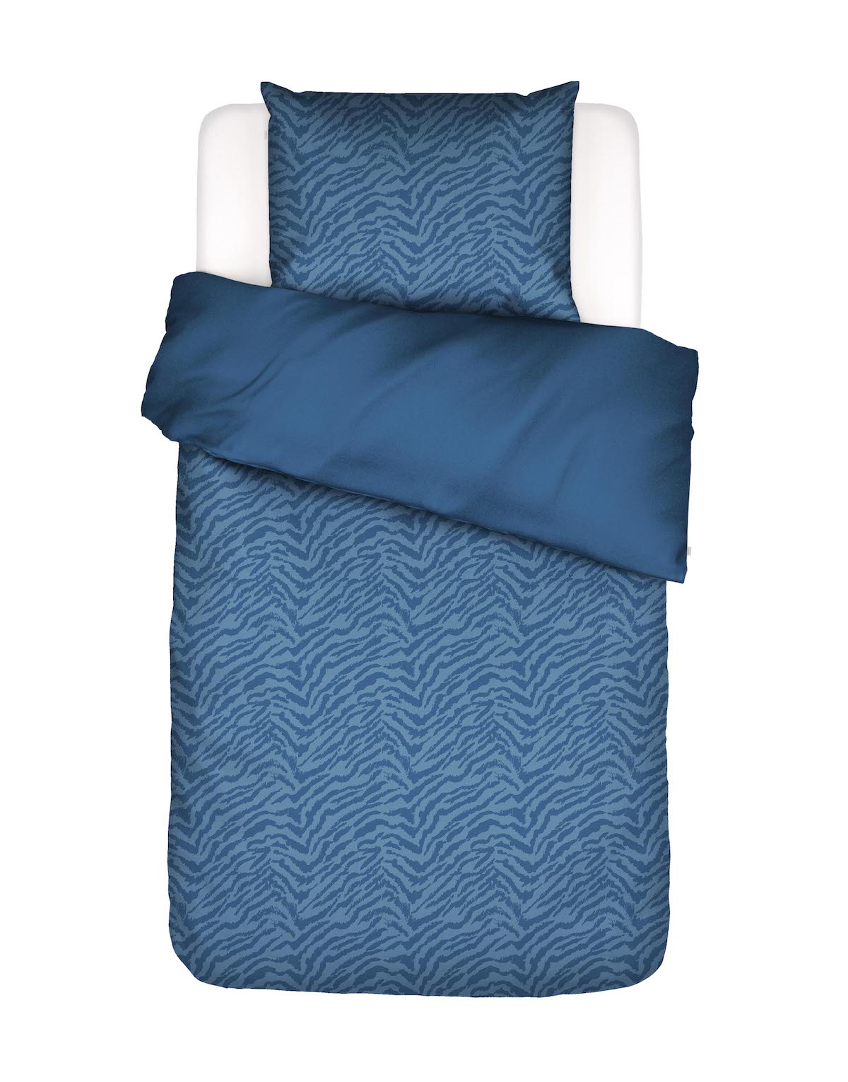 Belen_Duvet_cover_Moonlight_blue_401608_100_291_LR_P11_P_2